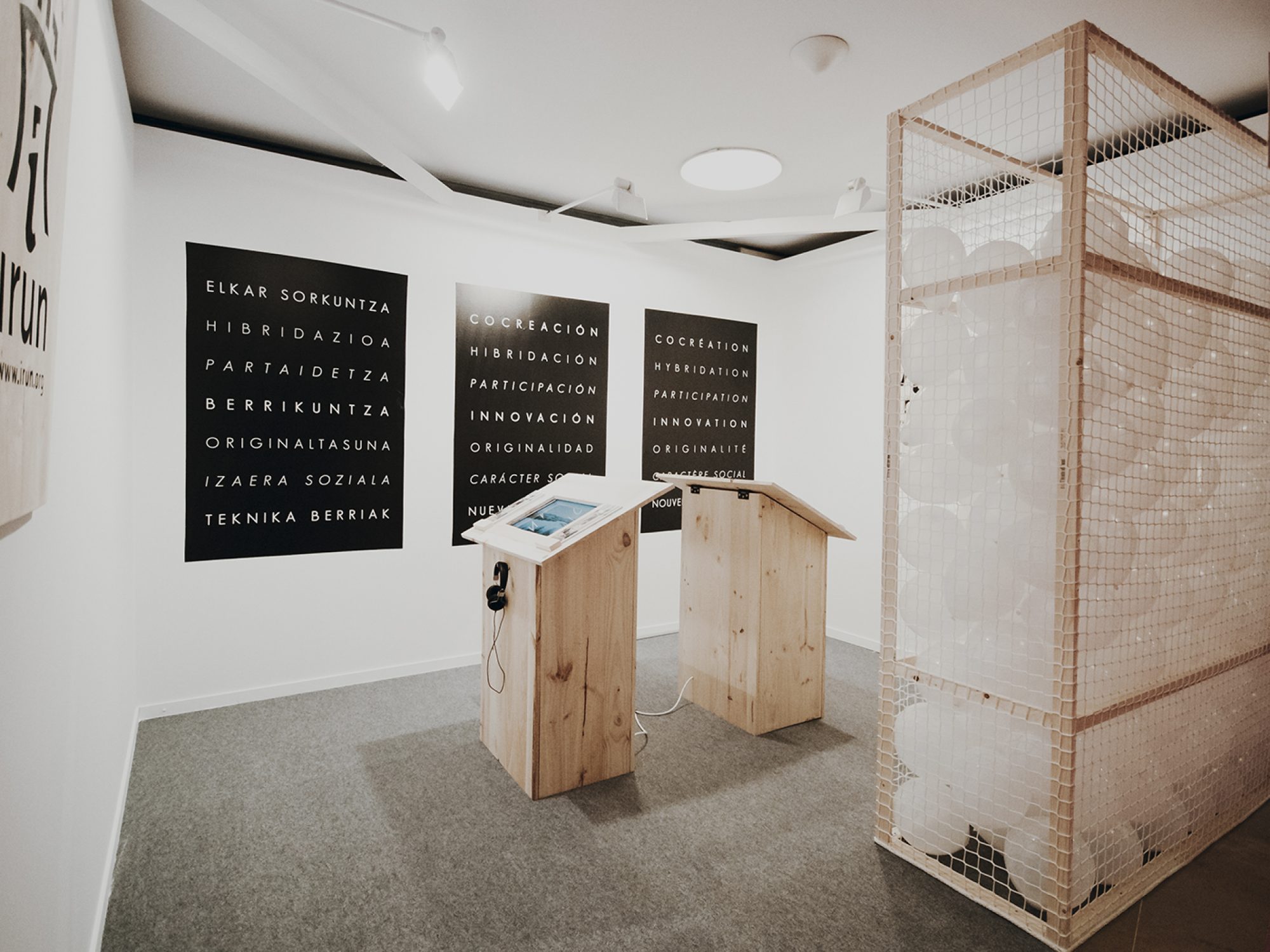 ayuntaminetoirun-diseñostand